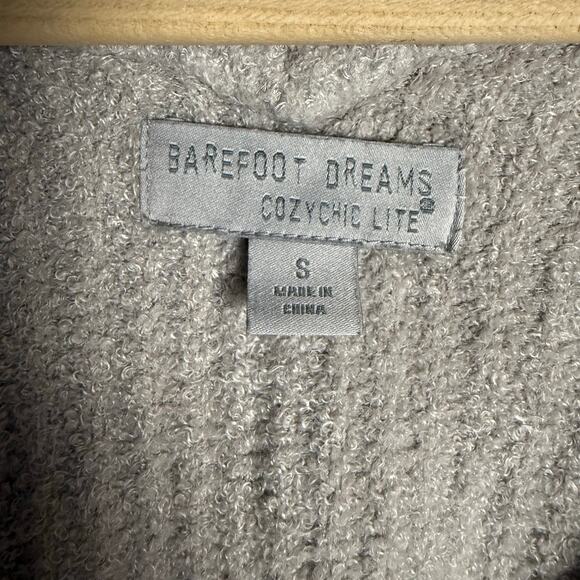 Barefoot Dreams CozyChic Lite V-Neck Light Gray Button Front Cardigan Sweater S - Picture 5 of 6